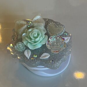 Icy Mint Green Sparkly Phone grip